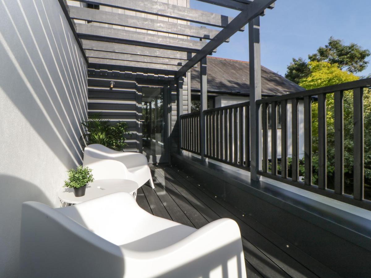 Iroko Villa Torpoint Eksteriør bilde